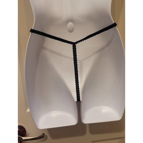 Vtg M/L Victorias Secret Satin T Back / Thong Panties String Beaded BLACK NWT - Picture 10 of 10